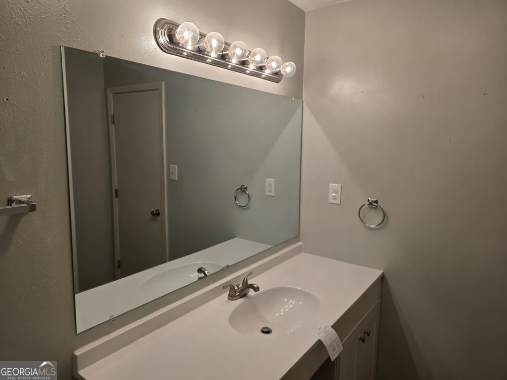724 Country Club DR Monroe, GA 30655