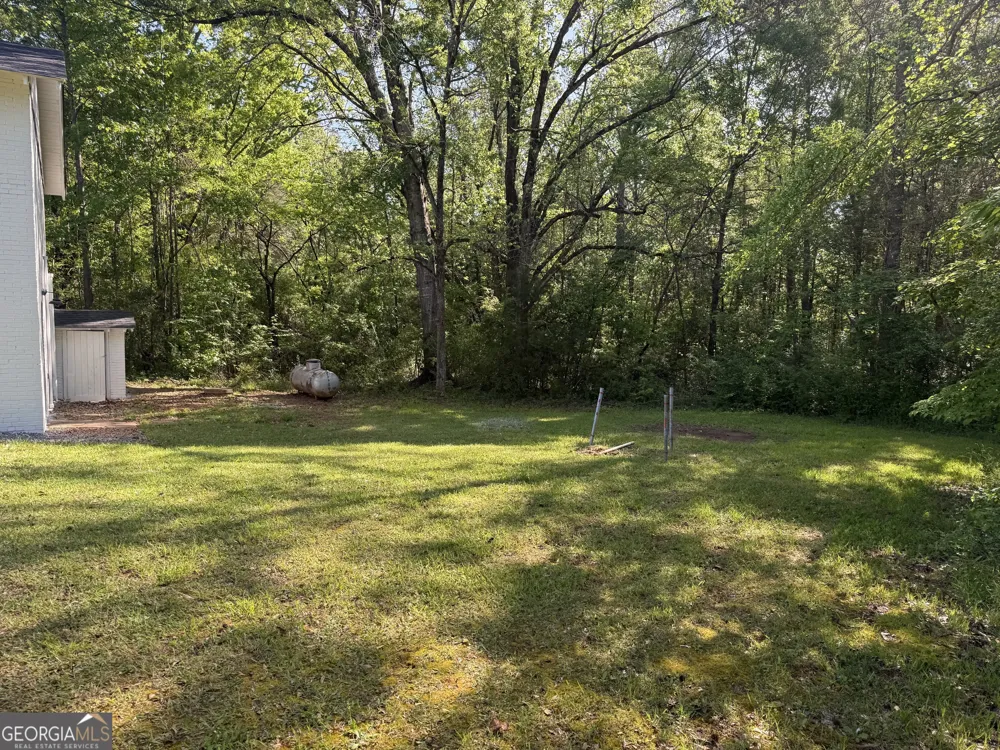5047 West Point RD LaGrange, GA 30240