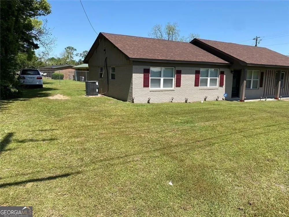 156 E Geer ST Colquitt, GA 39837