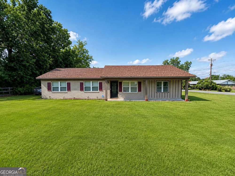 156 E Geer ST Colquitt, GA 39837