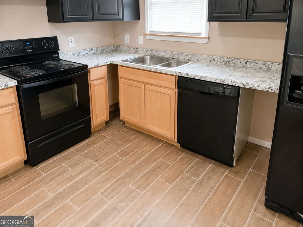156 E Geer ST Colquitt, GA 39837