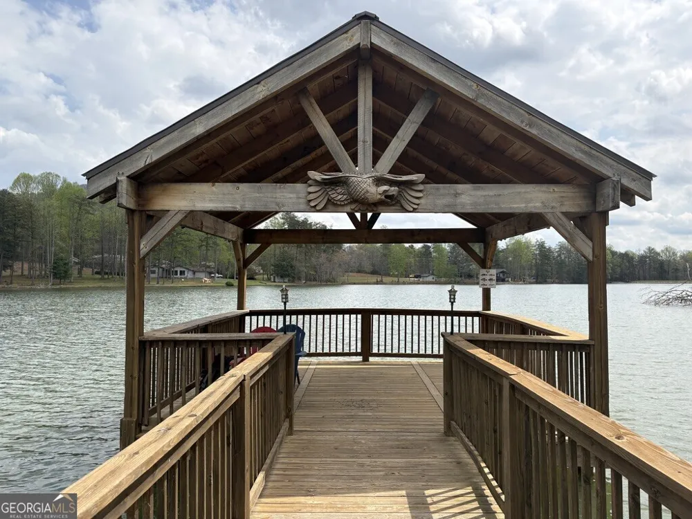 21 Yonah Lake DR Sautee Nacoochee, GA 30571