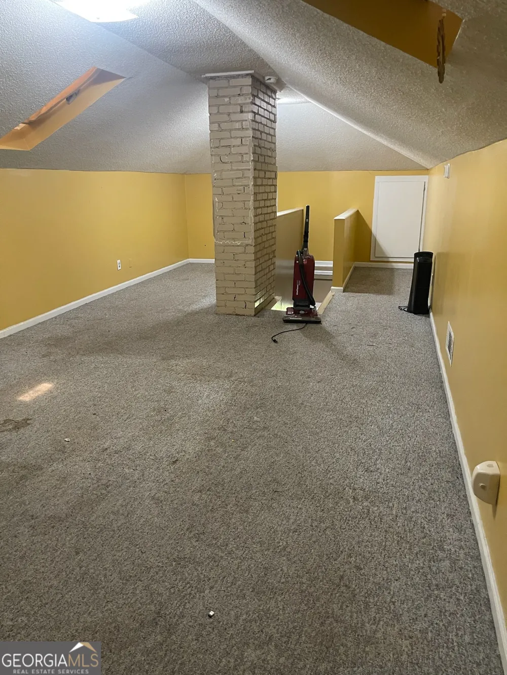 5205 23RD Boulevard Valley, AL 36854