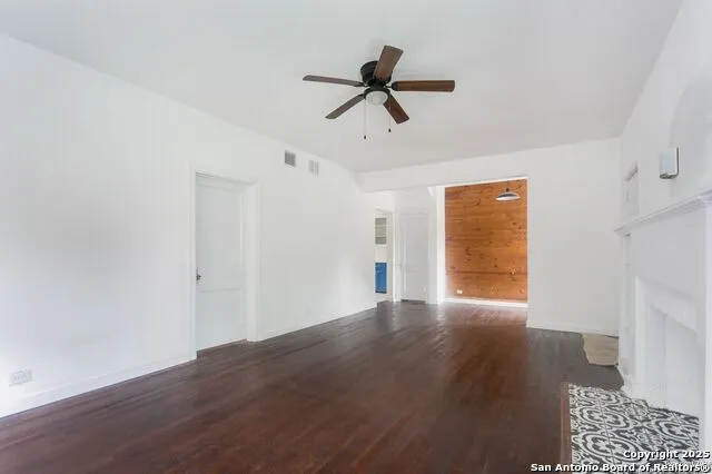 616 W Craig Pl San Antonio, TX 78212