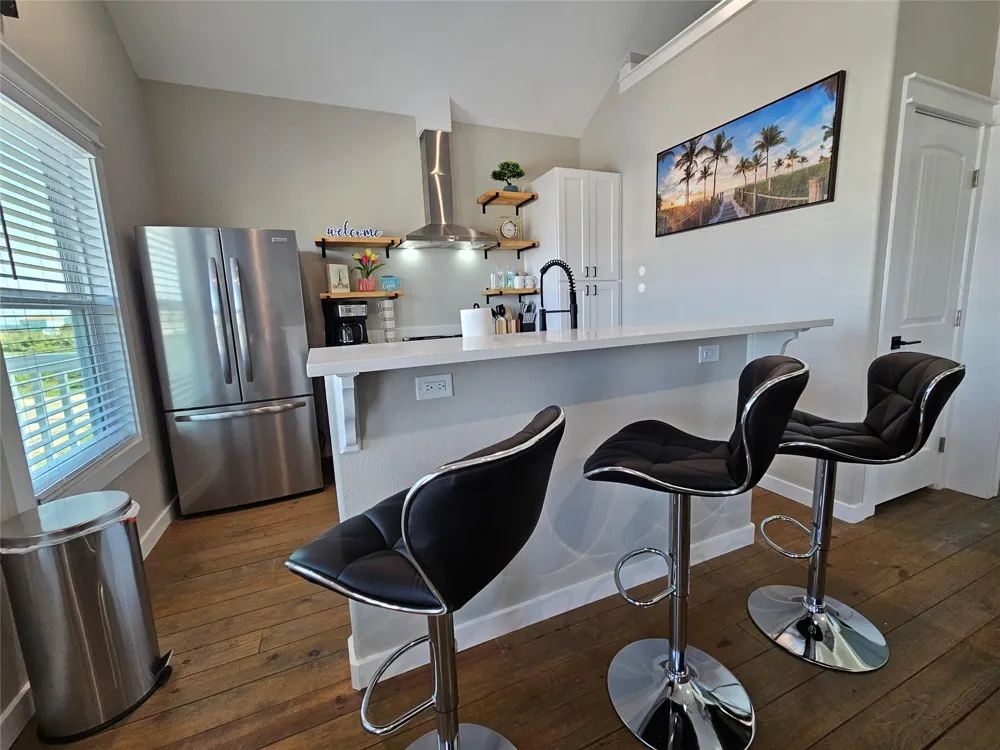 1059 Shady Lane Gilchrist, TX 77617