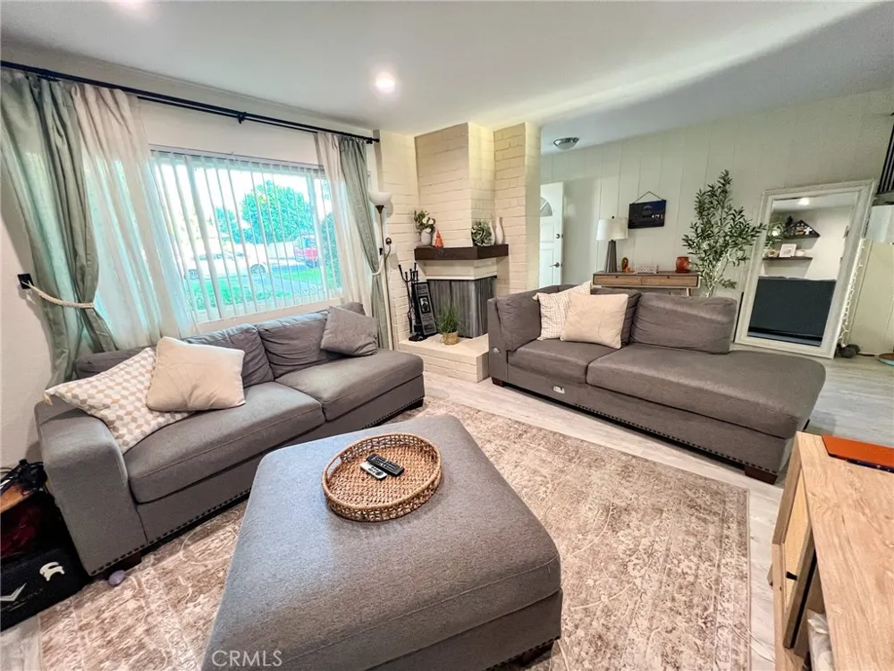 1227 Cameo Lane Fullerton, CA 92831