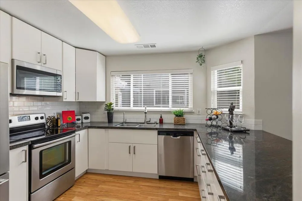 1176 Bird Avenue San Jose, CA 95125