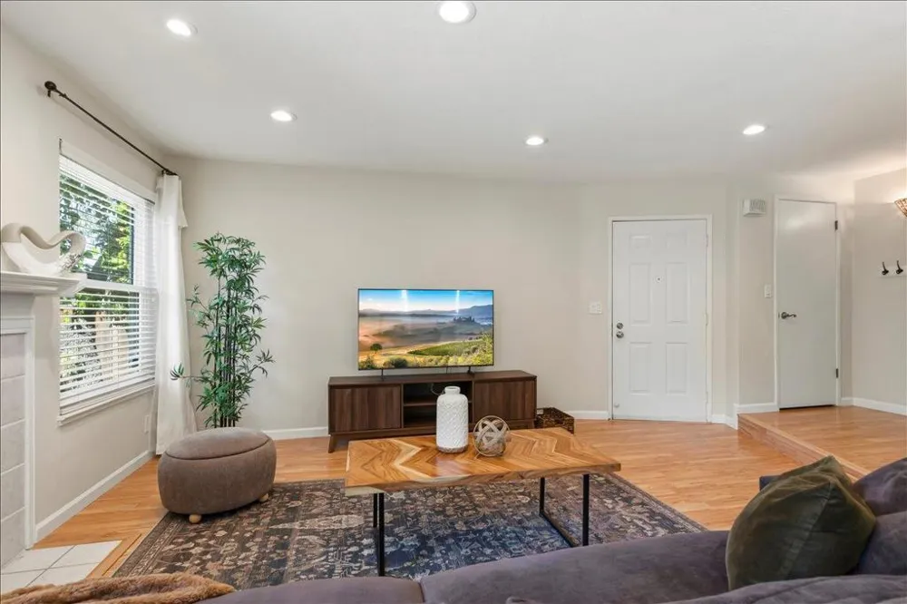 1176 Bird Avenue San Jose, CA 95125