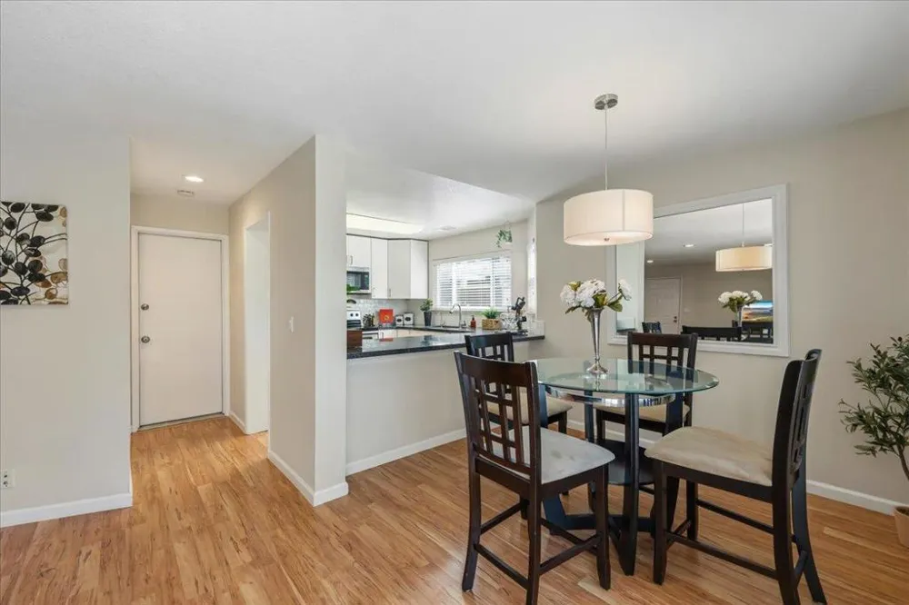 1176 Bird Avenue San Jose, CA 95125