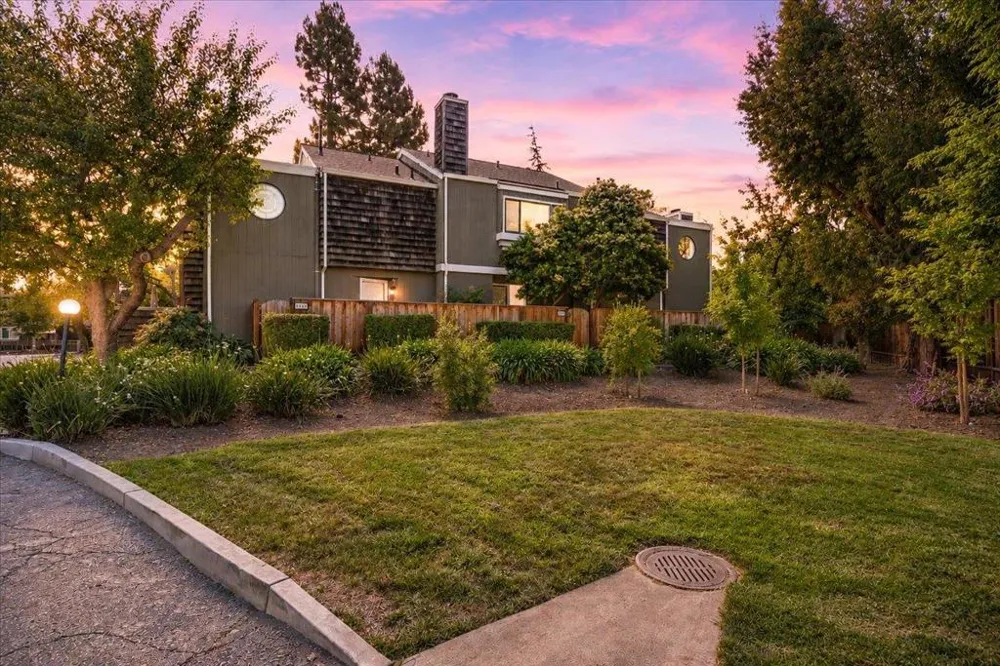 1176 Bird Avenue San Jose, CA 95125