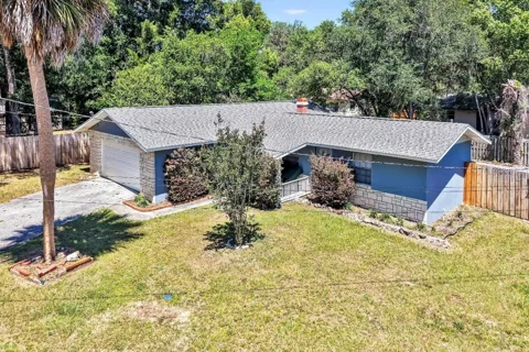 1709 NE 28TH PLACE