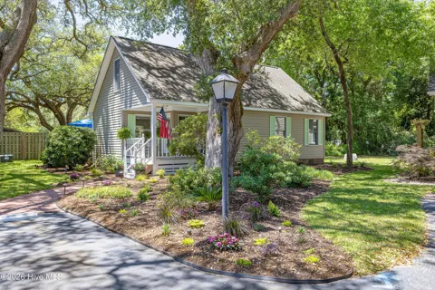 313 E Brown Street #G