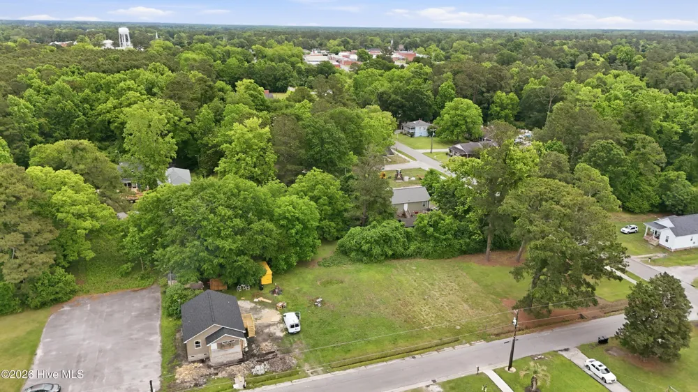 100 Queen Street Tabor City, NC 28463