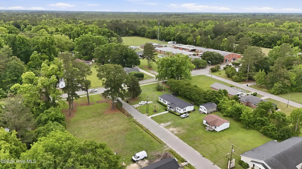 100 Queen Street Tabor City, NC 28463