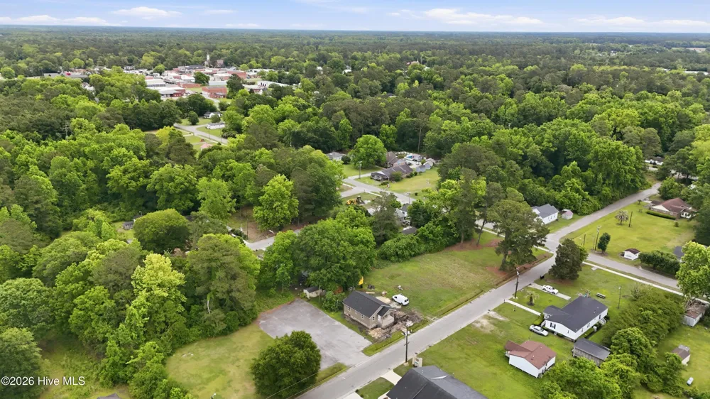 100 Queen Street Tabor City, NC 28463
