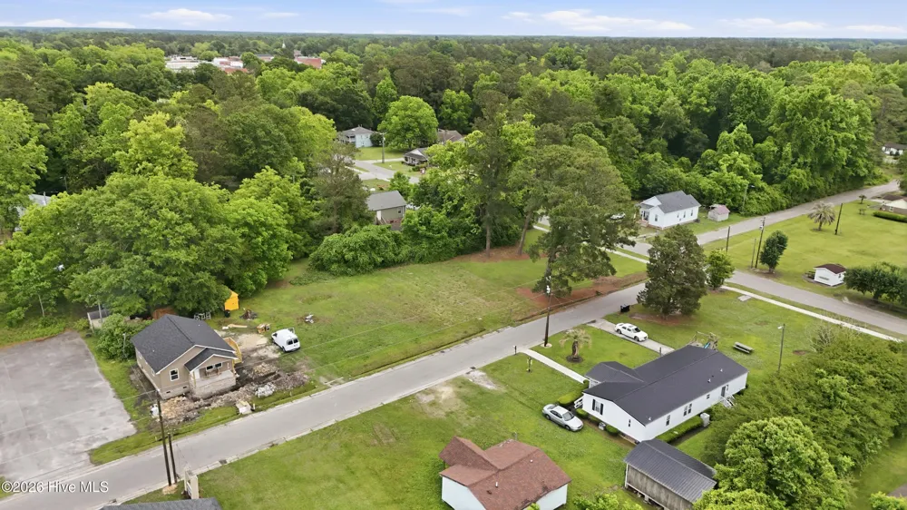100 Queen Street Tabor City, NC 28463