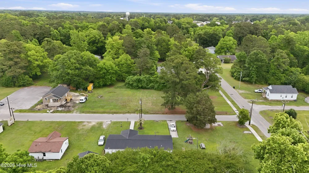 100 Queen Street Tabor City, NC 28463