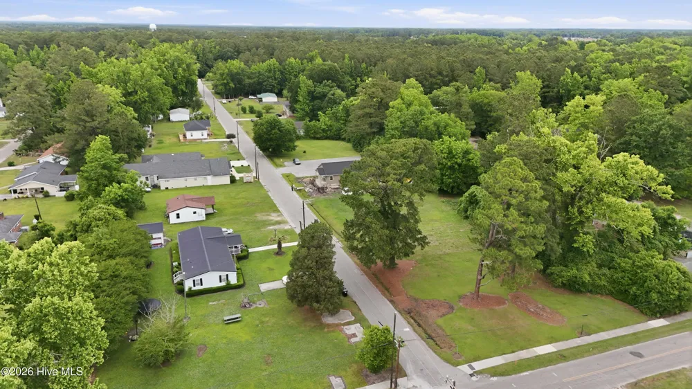 100 Queen Street Tabor City, NC 28463