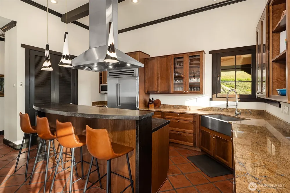 27 Ridge Road Orondo, WA 98843