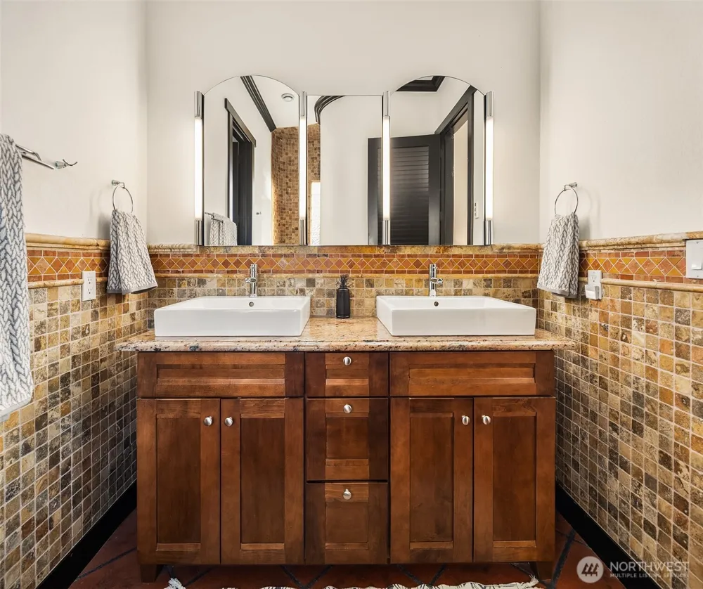 27 Ridge Road Orondo, WA 98843
