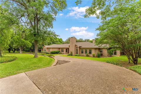 3201 Edward Drive