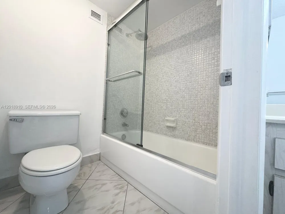 3800 S Ocean Dr #1114 Hollywood, FL 33019