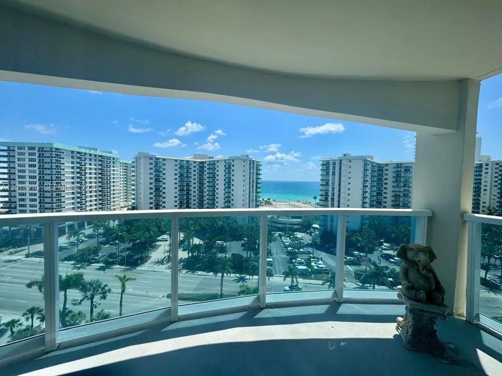3800 S Ocean Dr #1114 Hollywood, FL 33019