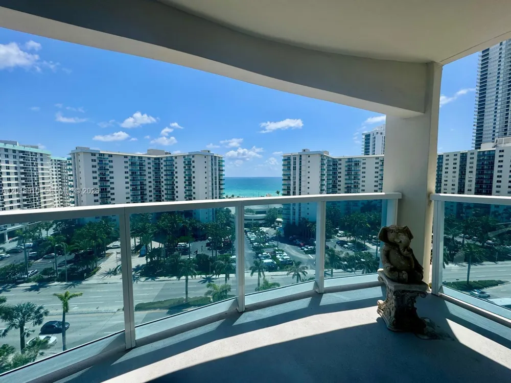 3800 S Ocean Dr #1114 Hollywood, FL 33019