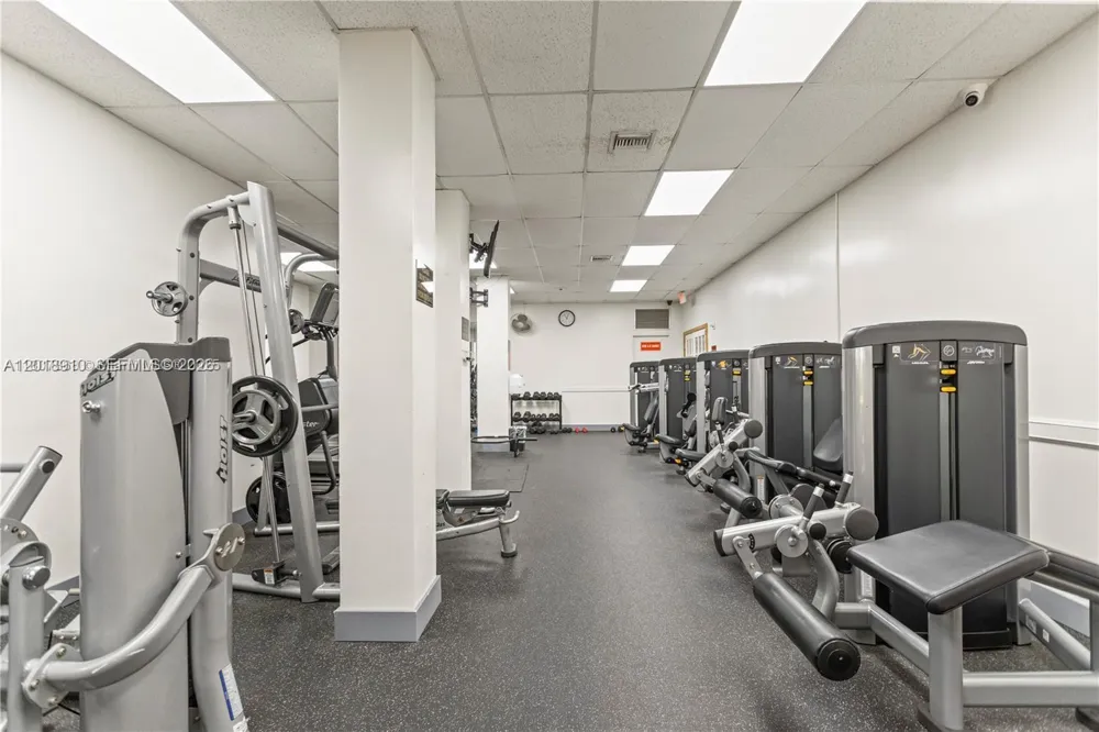 3800 S Ocean Dr #1114 Hollywood, FL 33019