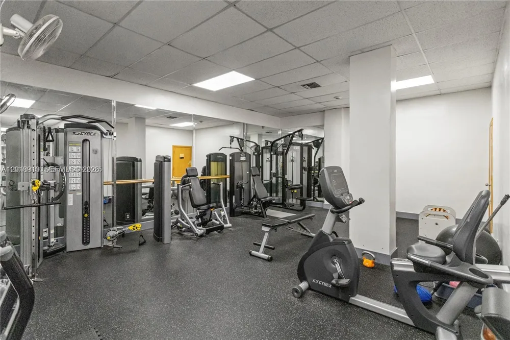 3800 S Ocean Dr #1114 Hollywood, FL 33019