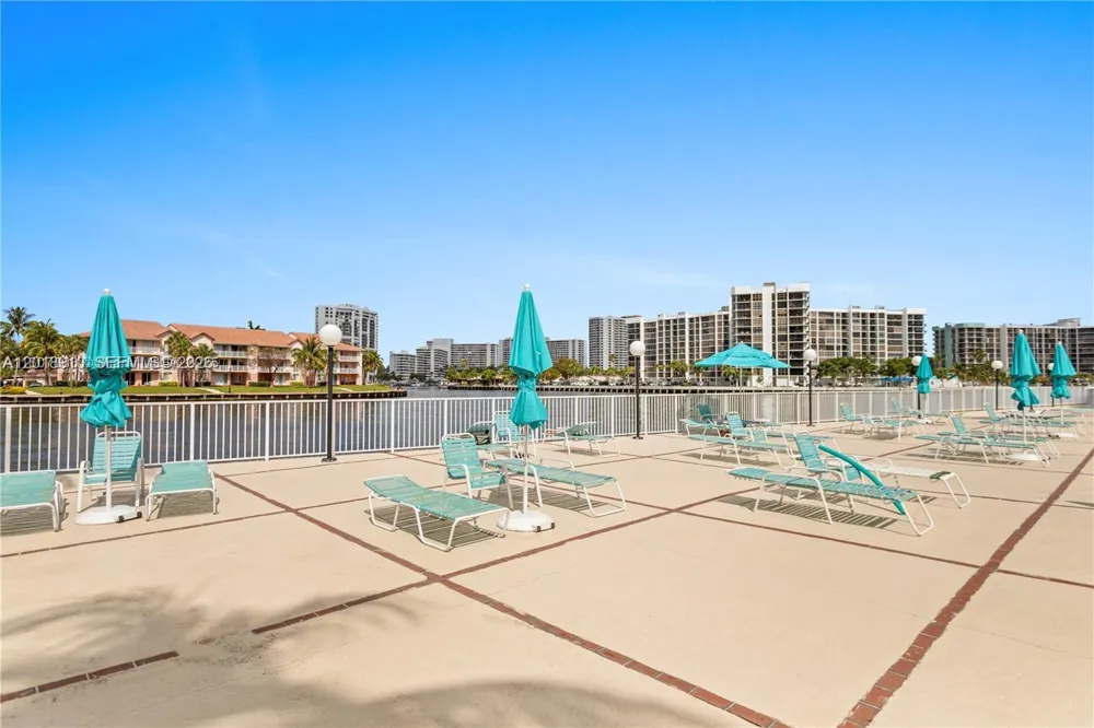 3800 S Ocean Dr #1114 Hollywood, FL 33019
