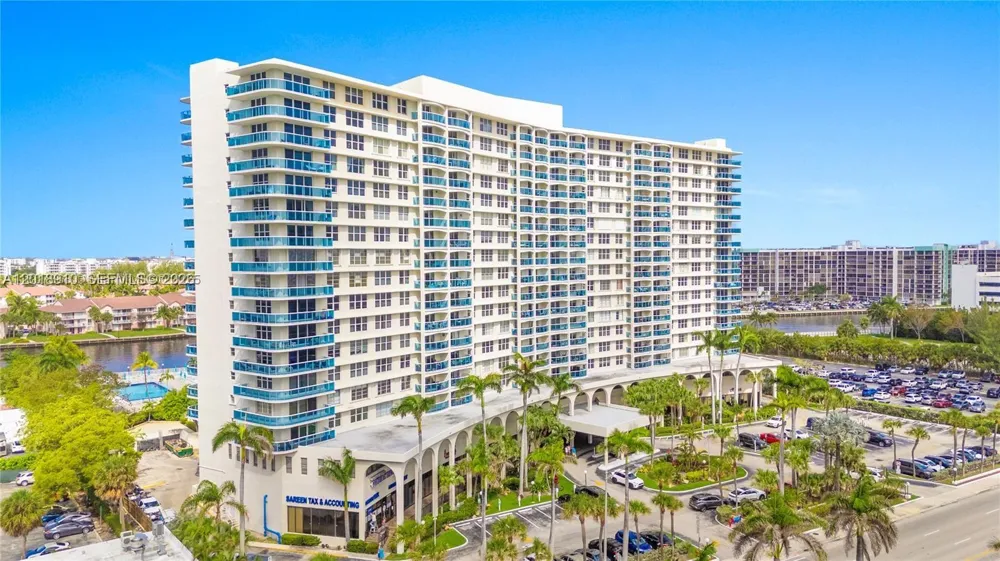 3800 S Ocean Dr #1114 Hollywood, FL 33019