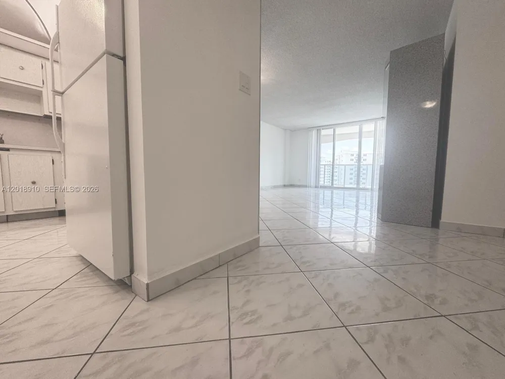 3800 S Ocean Dr #1114 Hollywood, FL 33019
