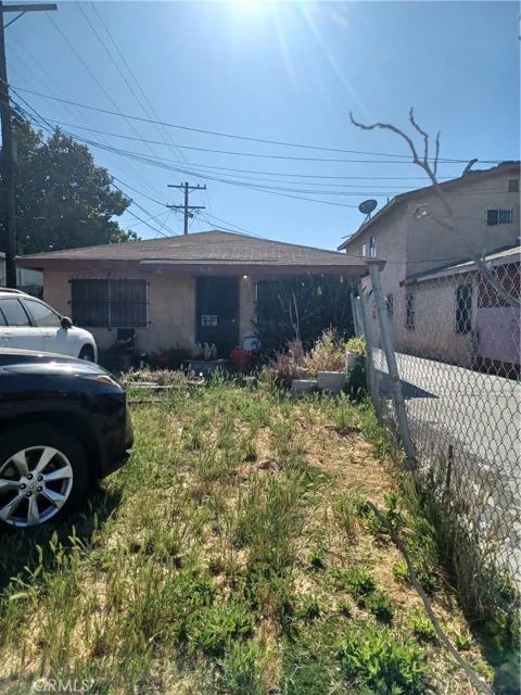 6113 Menlo
