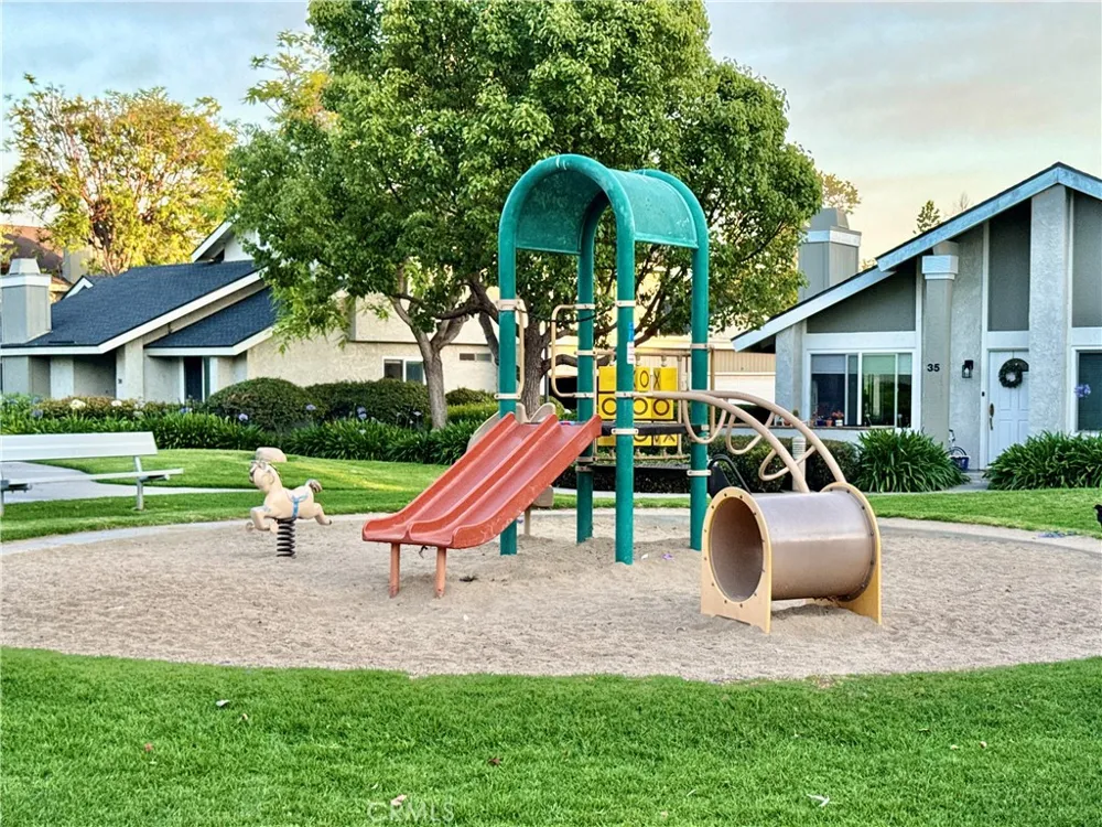 13 Sunflower Irvine, CA 92604