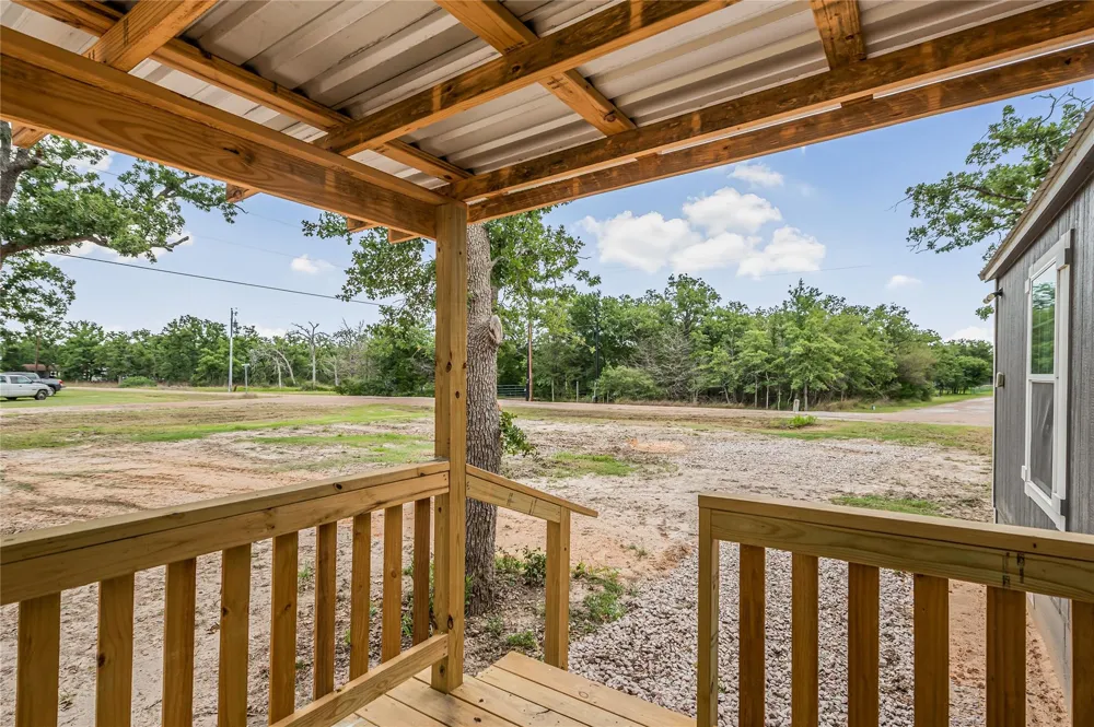 405 Wilderness Road Somerville, TX 77879