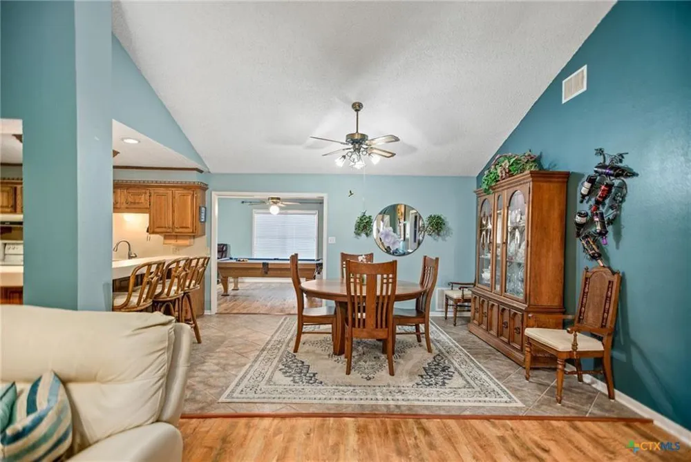 540 Royal Road Port Lavaca, TX 77979