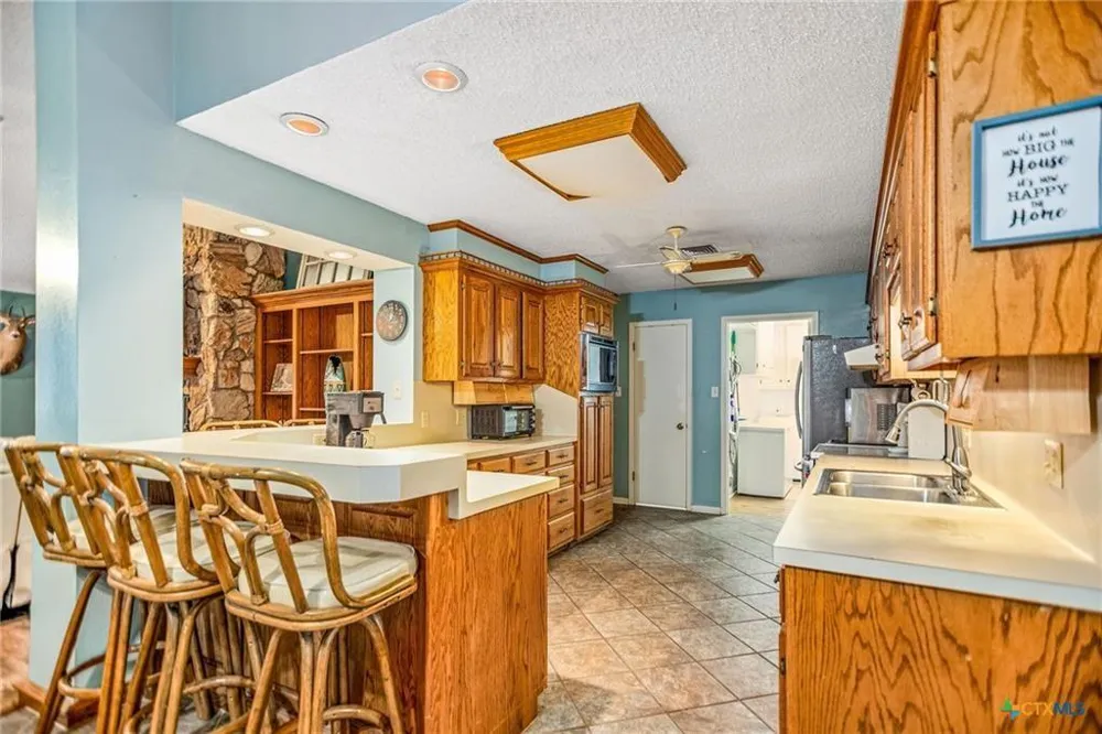 540 Royal Road Port Lavaca, TX 77979