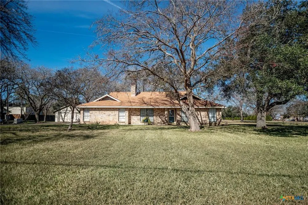 540 Royal Road Port Lavaca, TX 77979