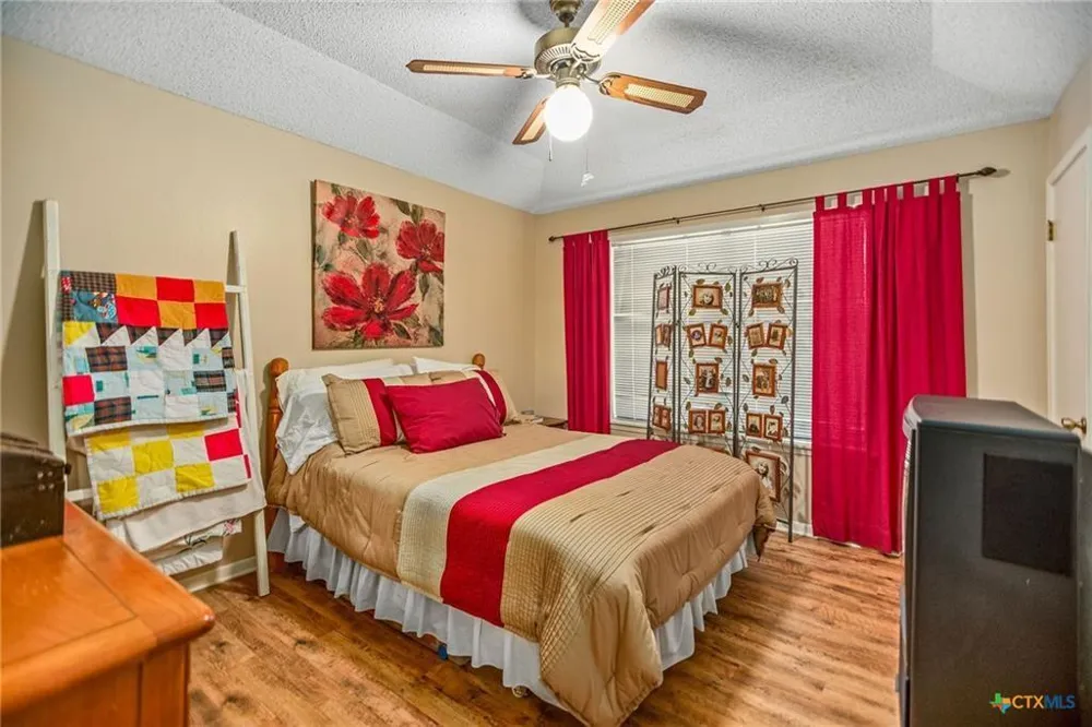 540 Royal Road Port Lavaca, TX 77979
