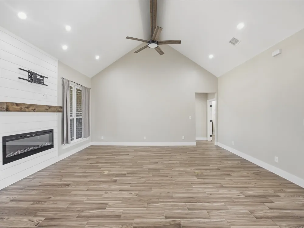 105 Carls Court Boyd, TX 76023
