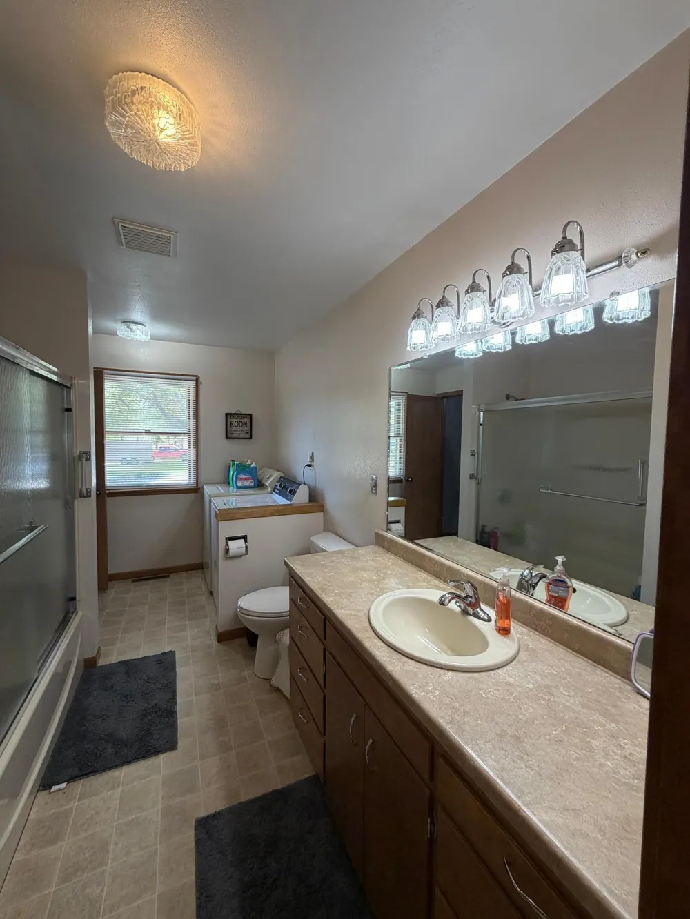 610 W Elizabeth Street Edgerton, MN 56128