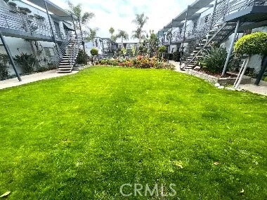 931 W 19th Street #10 Costa Mesa, CA 92627