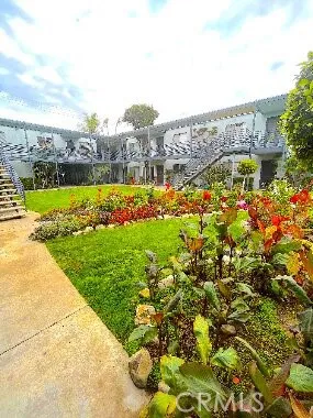 931 W 19th Street #10 Costa Mesa, CA 92627