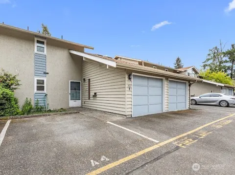 19203 40th Avenue W #A4