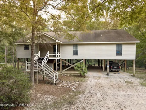 24433 Catahoula Lane