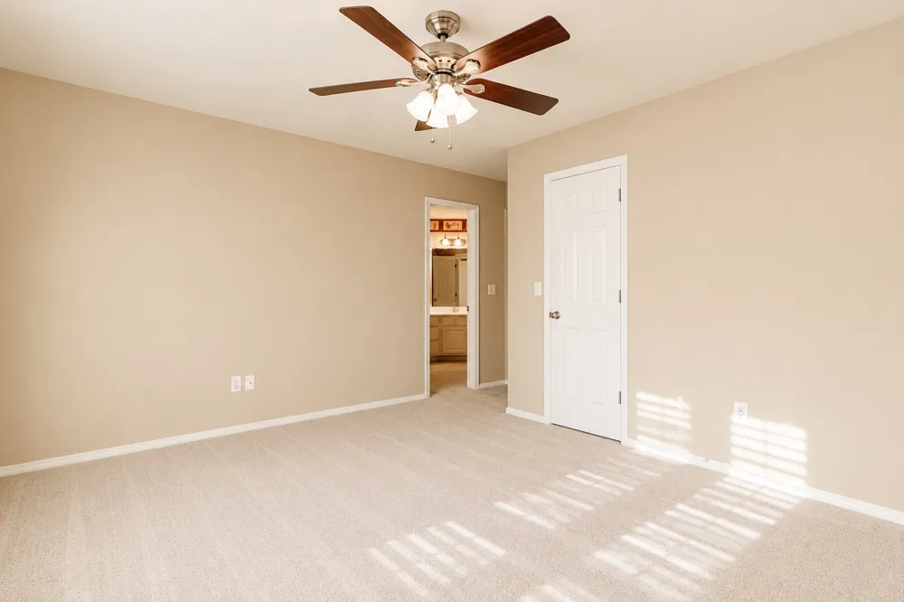 4213 S Palm Avenue Broken Arrow, OK 74011