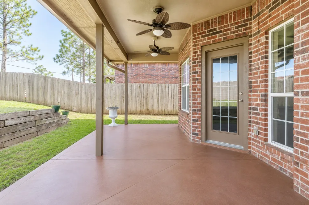 4213 S Palm Avenue Broken Arrow, OK 74011
