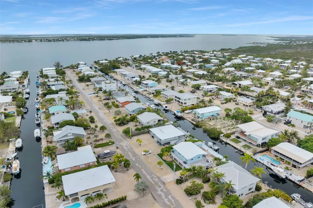 29565 Flying Cloud Ave Big Pine, FL 33043