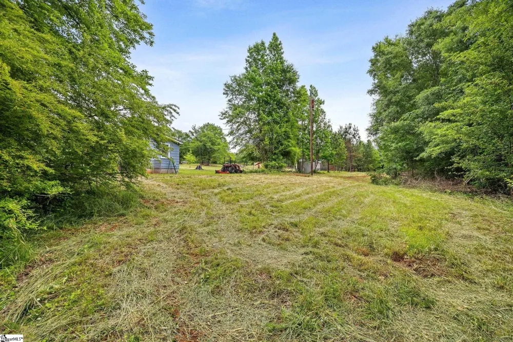109 Wilton E. Hall Road Starr, SC 29684